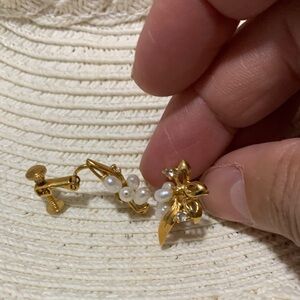 Gold Pearl Cluster Flower Clip-On Earrings
